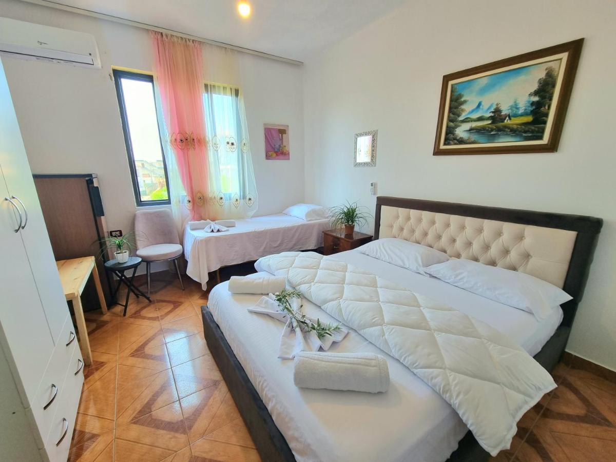 Guest House Vila Elezi Durres Ngoại thất bức ảnh