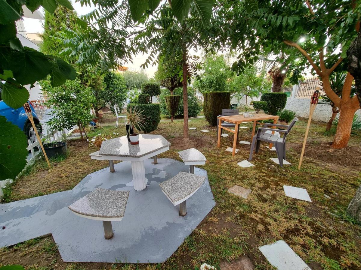 Guest House Vila Elezi Durres Ngoại thất bức ảnh
